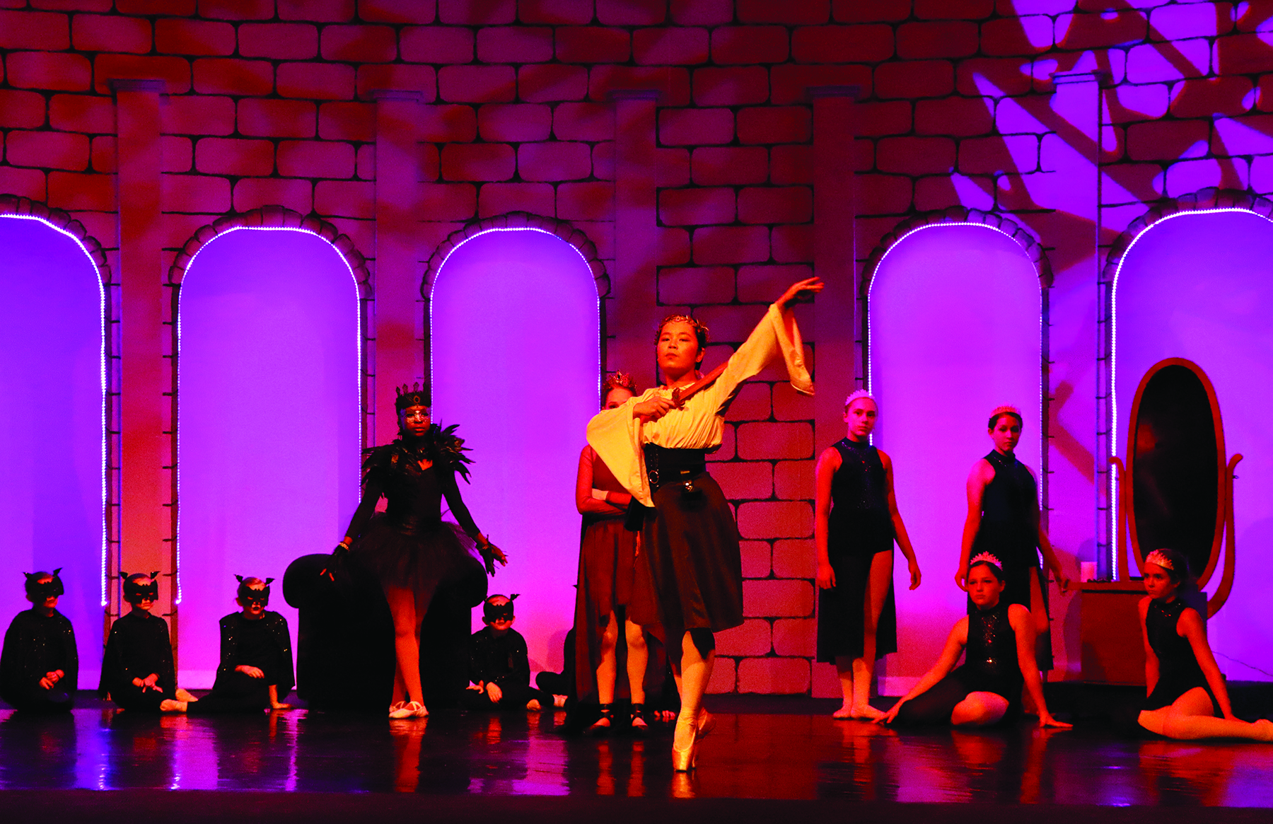 FOA Presents "Snow White: The Ballet"
